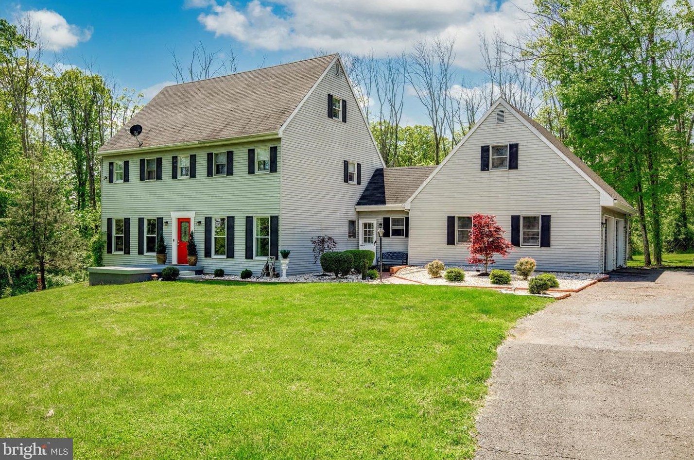 736 Gabriel Ct, Pottstown, PA 19464-2424