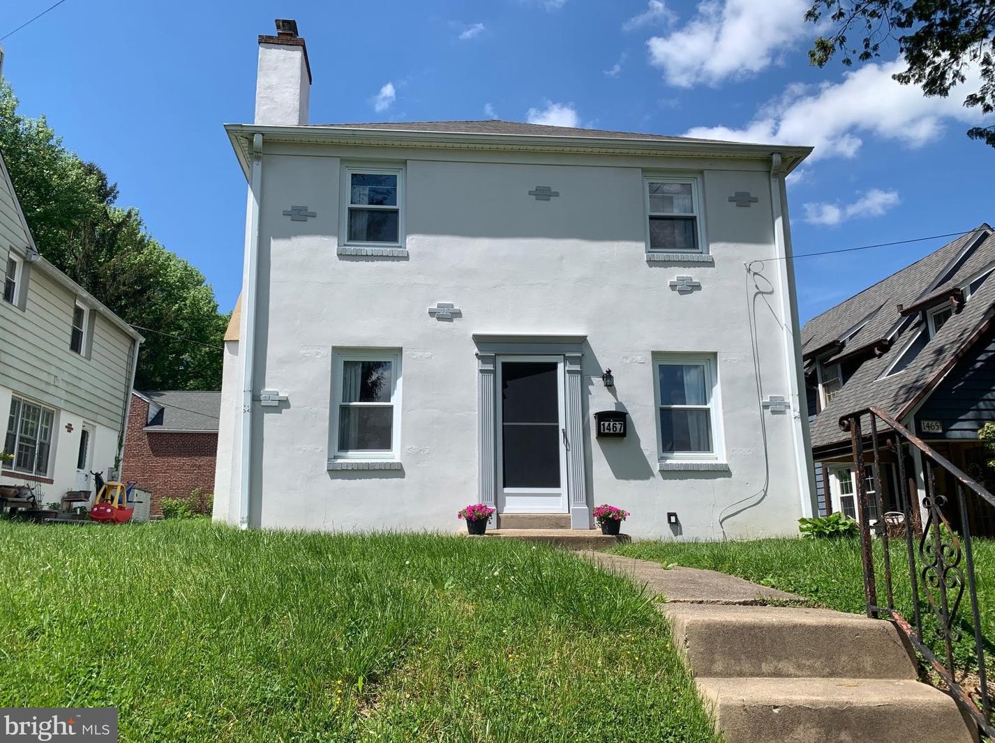 1467 Drayton Ln, Penn Wynne, PA 19096-3102