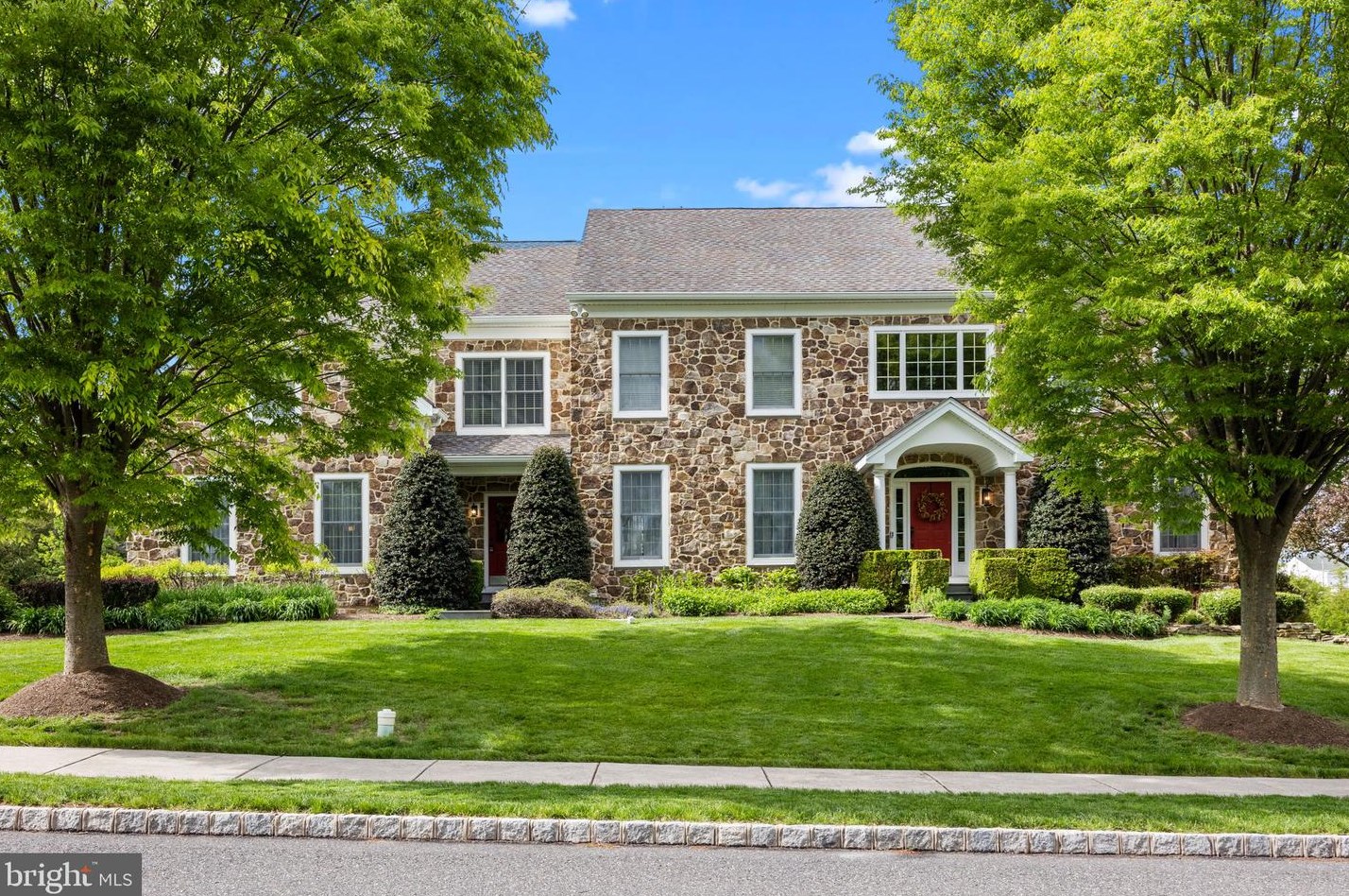 971 Turnberry Cir, Collegeville, PA 19473