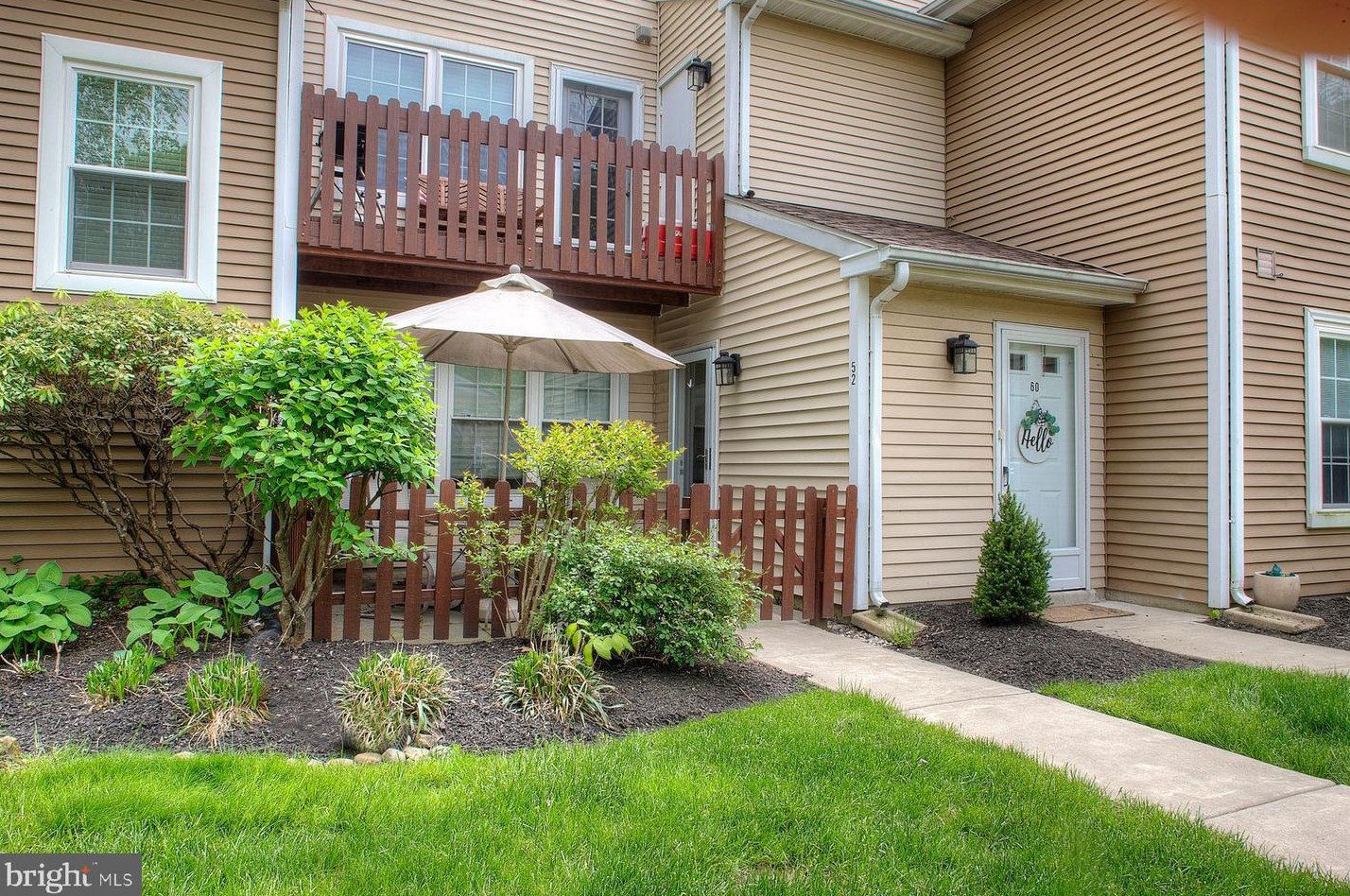 52 Dogwood Ln #d-9, Horsham, PA 19044