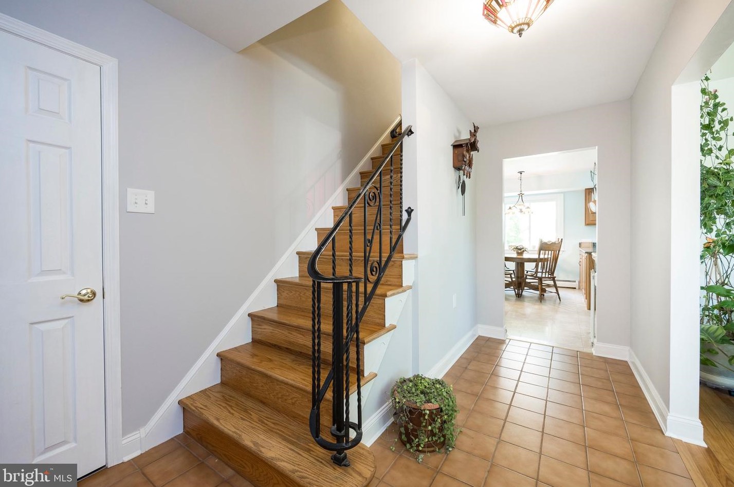 717 Mockingbird Ln, Norristown, PA 19403