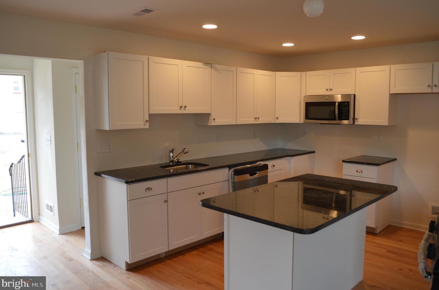325 W Maple St, Prospectville, PA 19002