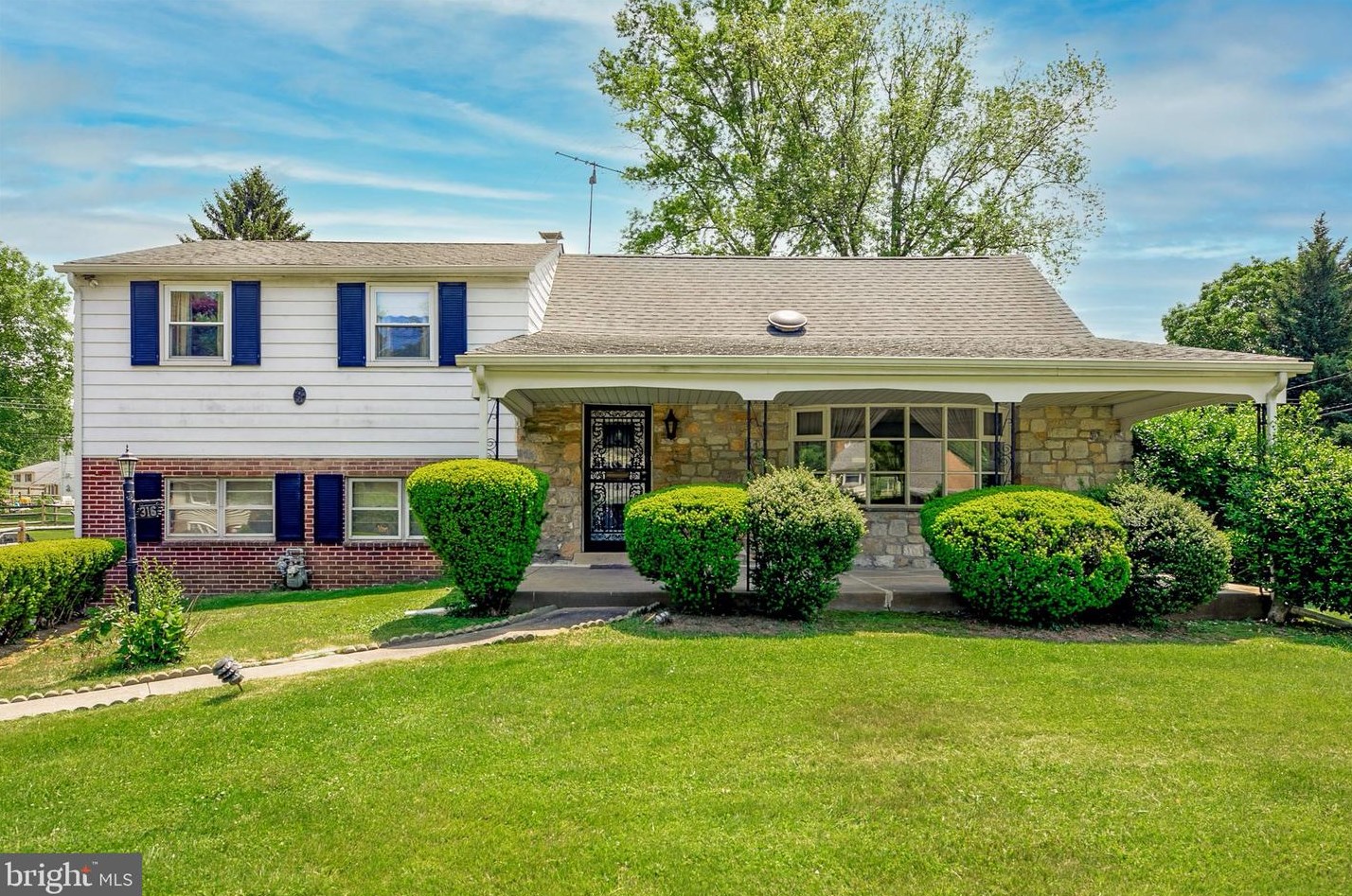 316 Poplar Rd, Flourtown, PA 19031