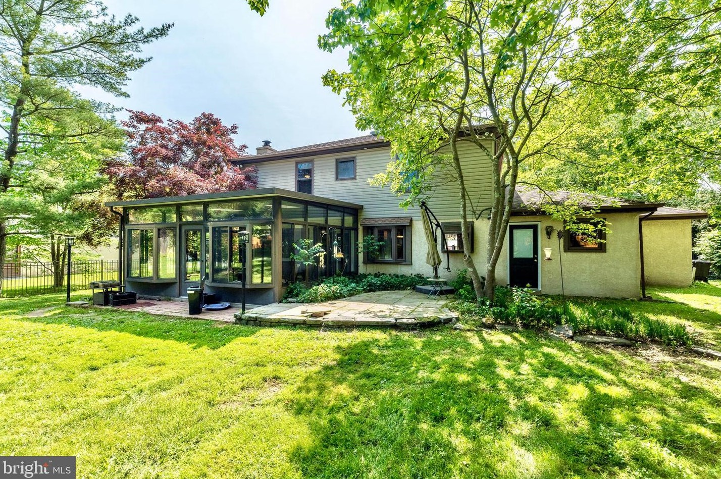 833 Village Cir, Blue Bell, PA 19422