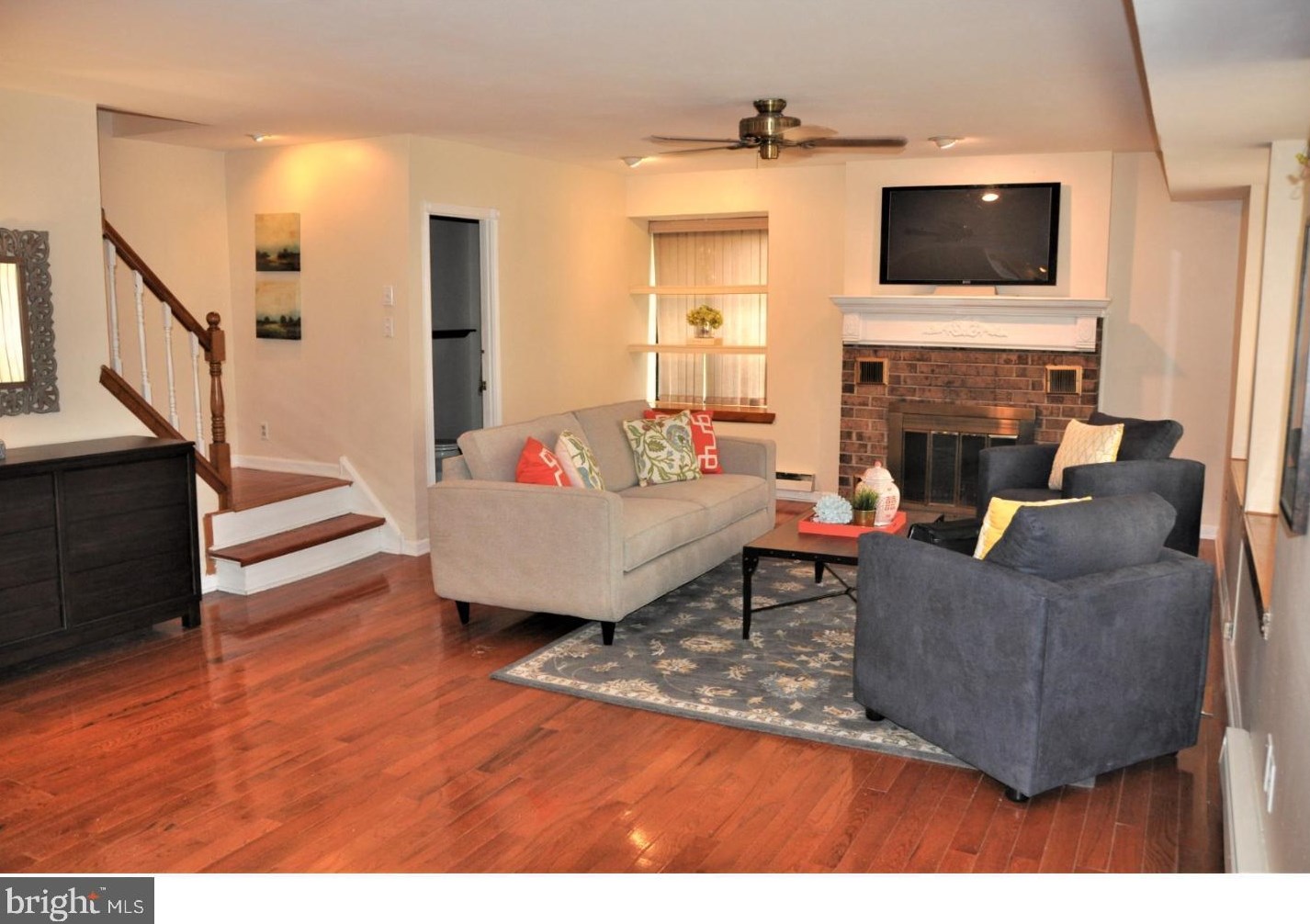 22 Fitzwatertown Rd Unit D2, Willow Grove, PA 19090