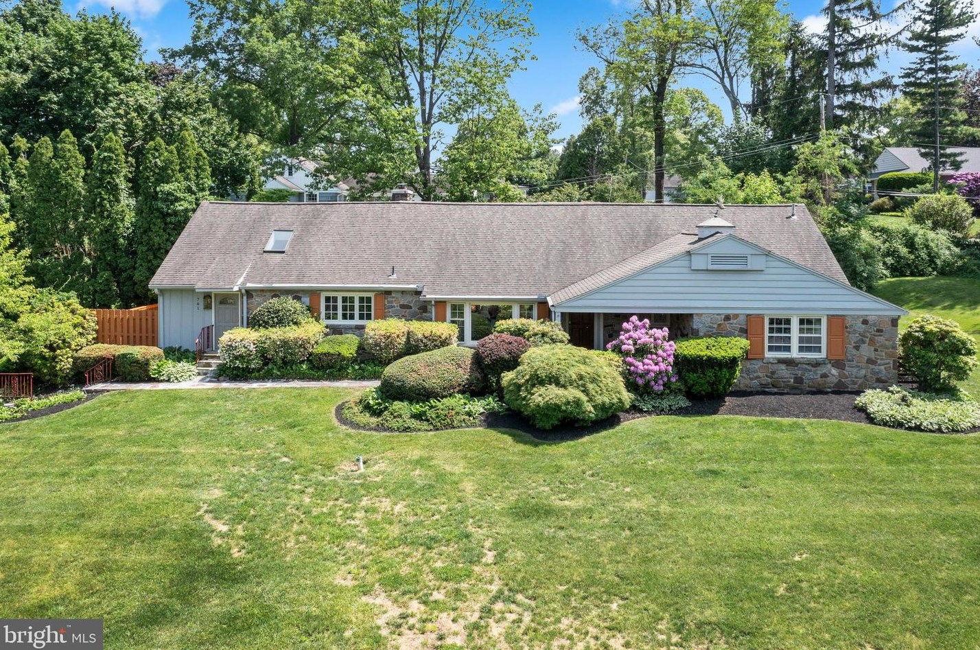 761 Mt Moro Rd, Ithan, PA 19085