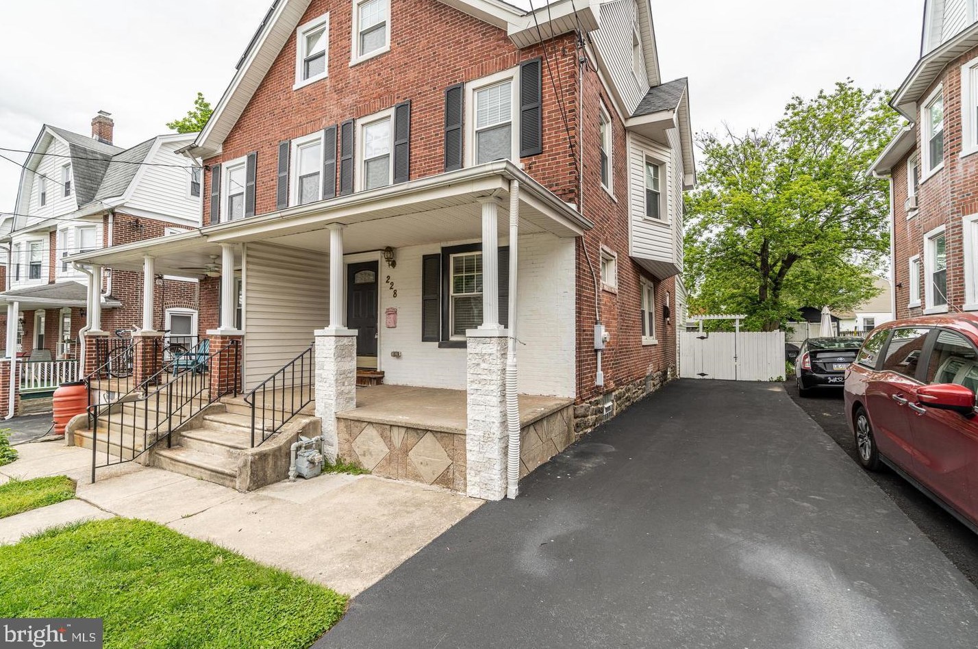 228 Edgemont Ave, Ardmore, PA 19003