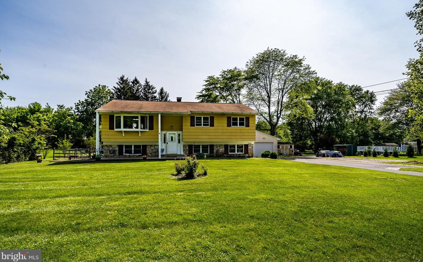 3808 Sumter Dr, Collegeville, PA 19426