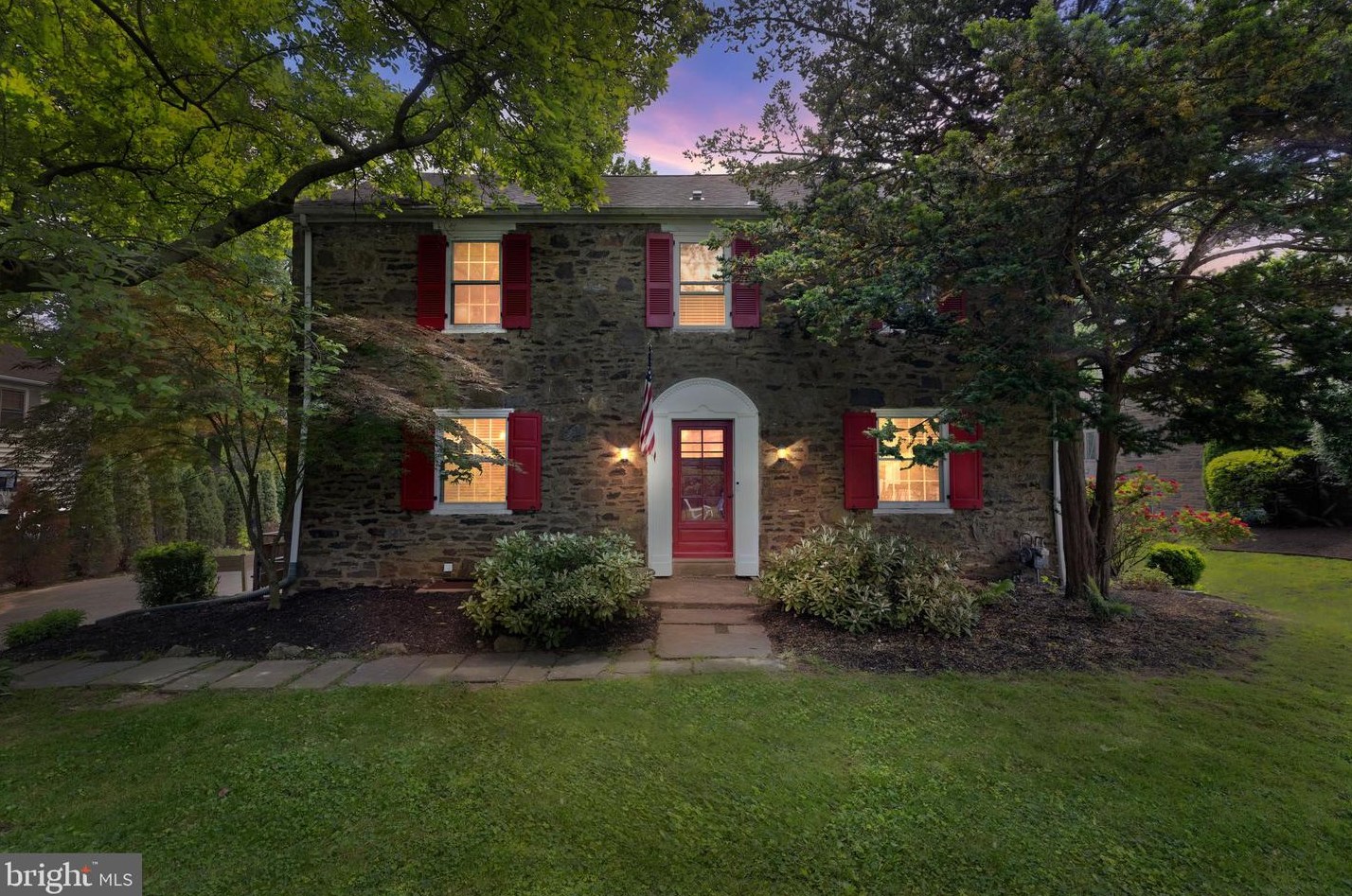 1614 Ashbourne Rd, Melrose Park, PA 19027