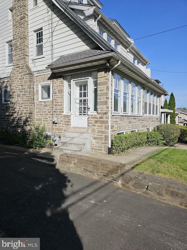408 Township Line Rd, Cheltenham, PA 19012