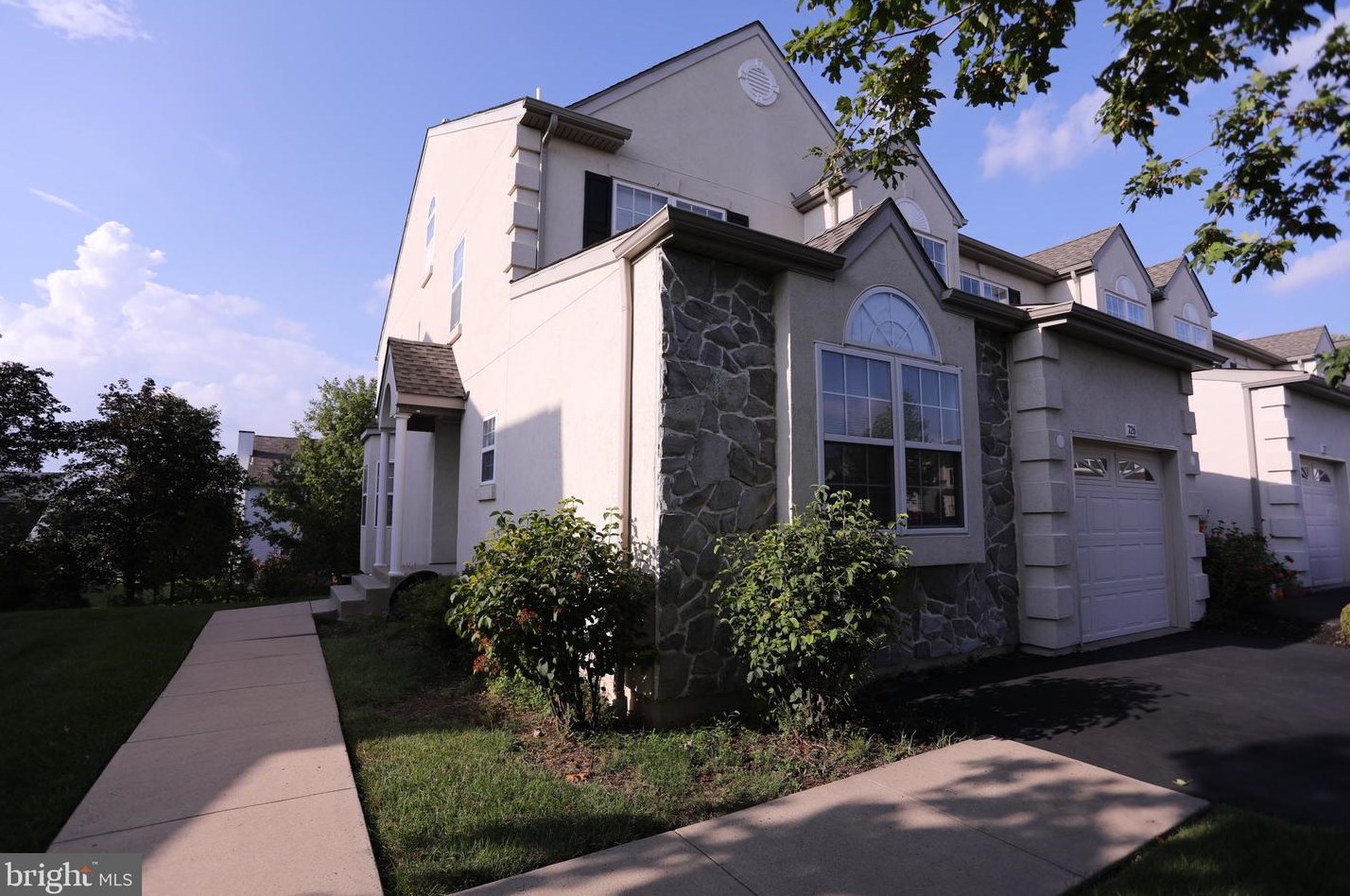726 Whitetail Cir, Norristown, PA 19406