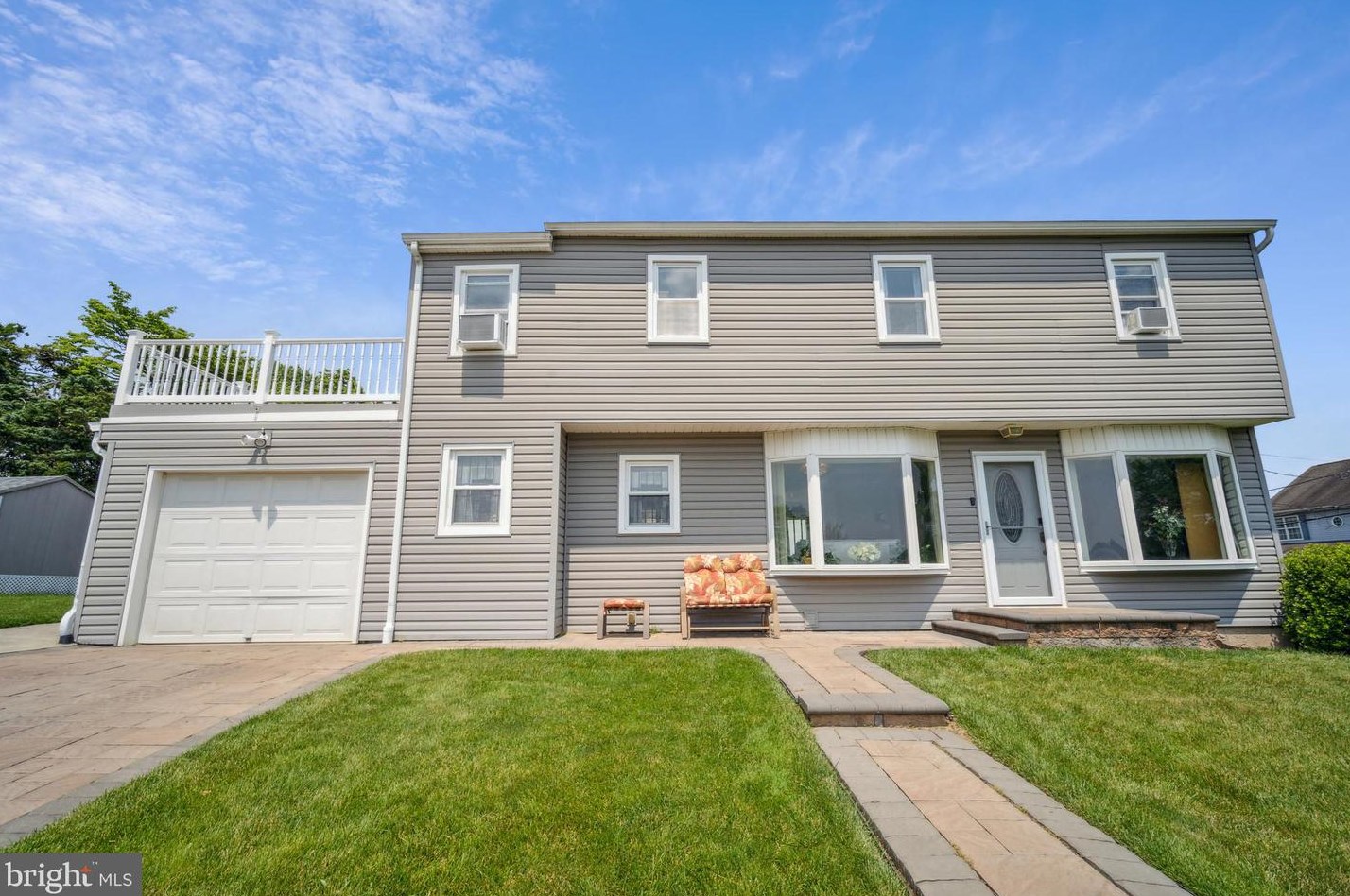2445 Hamilton Ave, Willow Grove, PA 19090