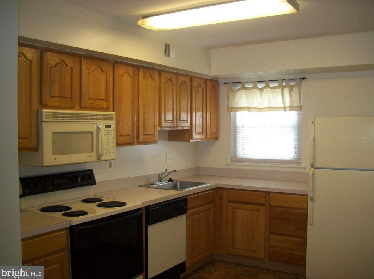 22 Coventry Ct, Blue Bell, PA 19422