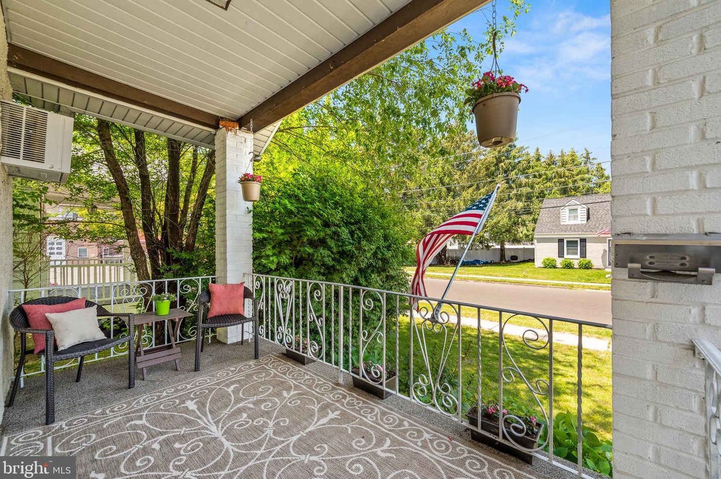 221 Cricket Ave, Ardsley, PA 19038-2230