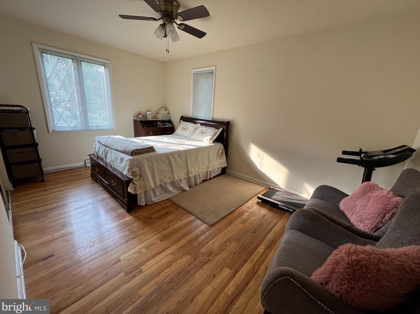 890 Belfry Dr, Blue Bell, PA 19422