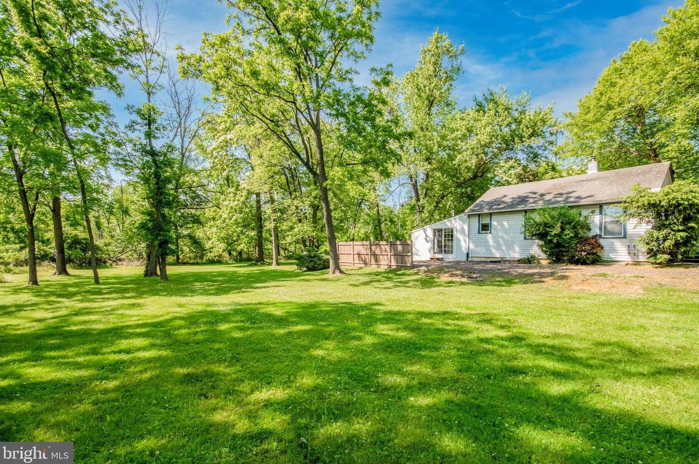 510 Elm Ave, North Wales PA 19454-3331 exterior