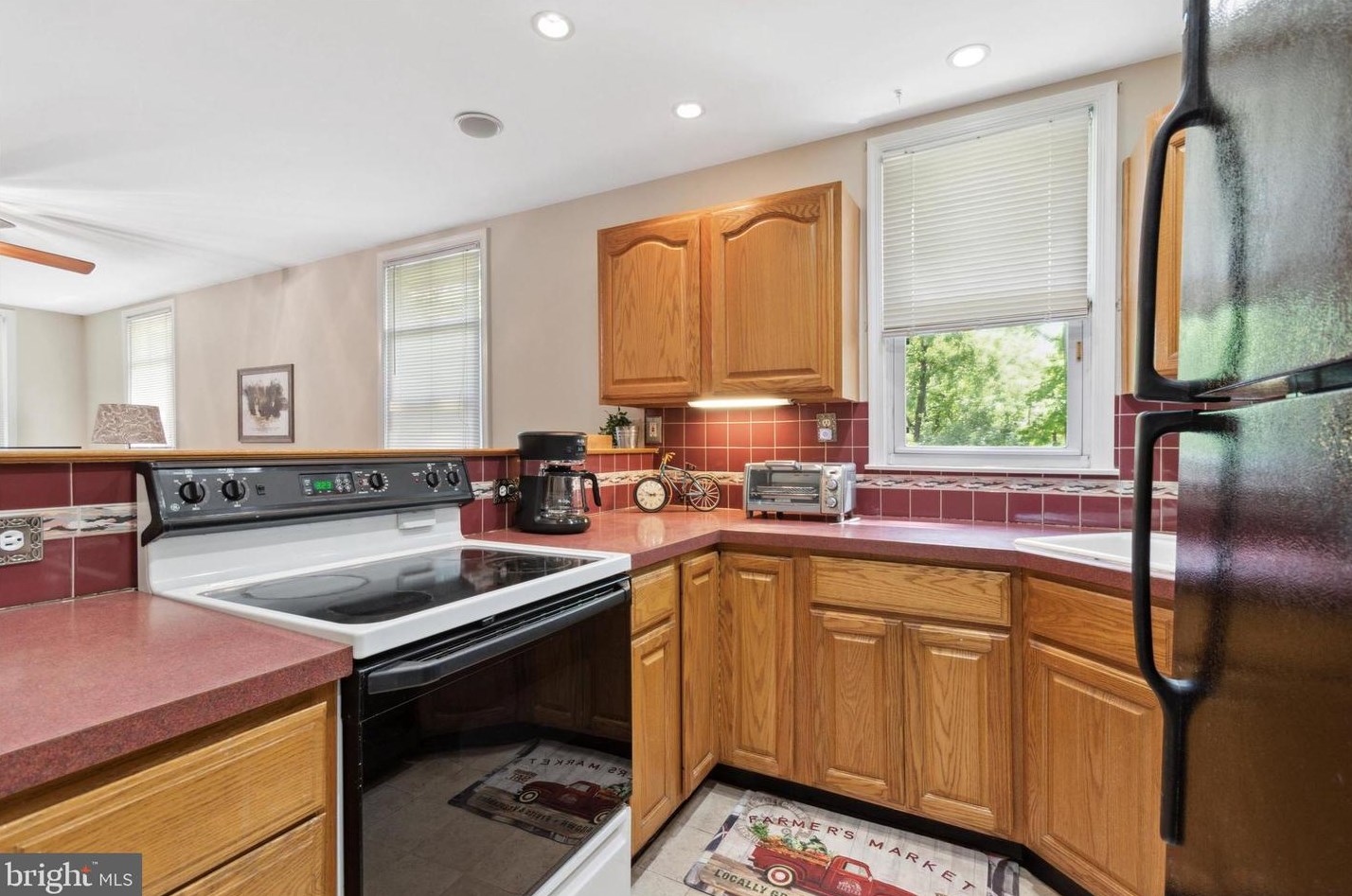 510 Elm Ave, North Wales PA 19454-3331 exterior