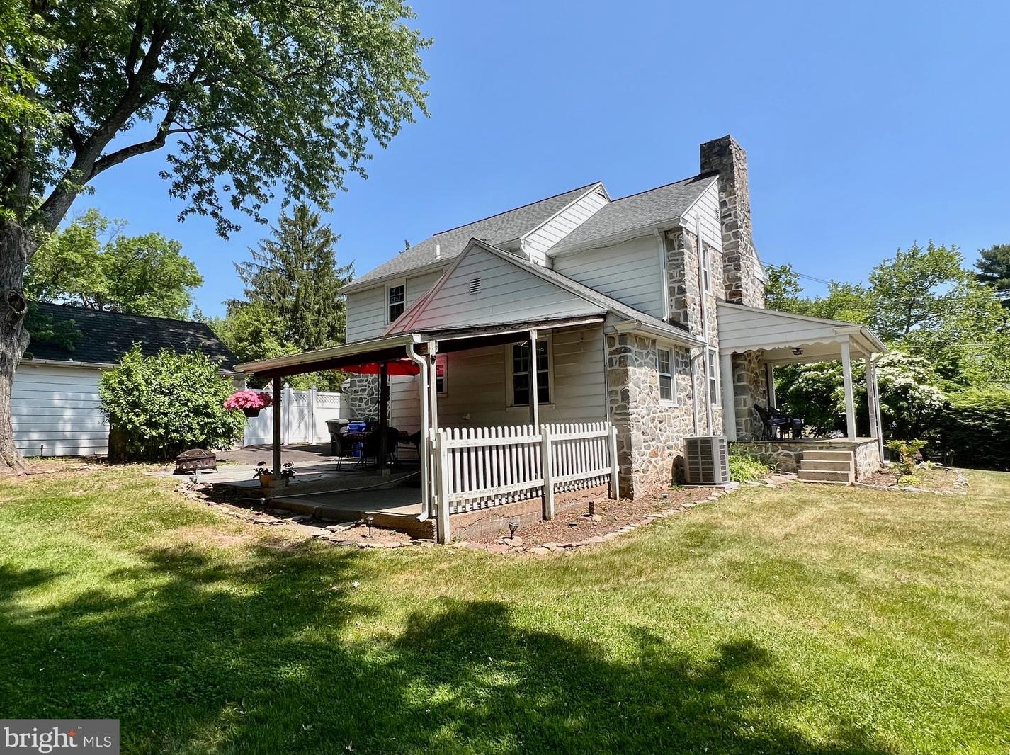 1512 Wilson St, Pottstown PA 19464-4454 exterior