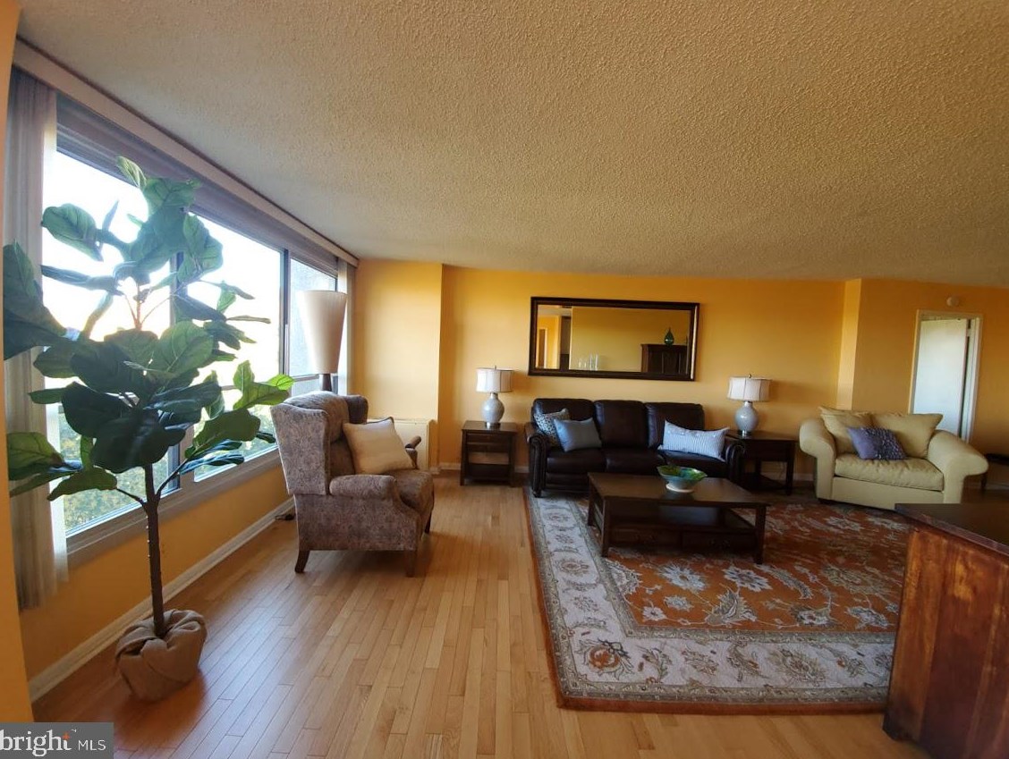 1001 City Ave # E-1021, Penn Wynne, PA