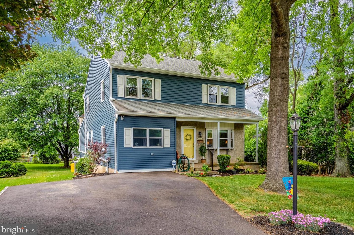 411 Haws Ln, Flourtown, PA 19031