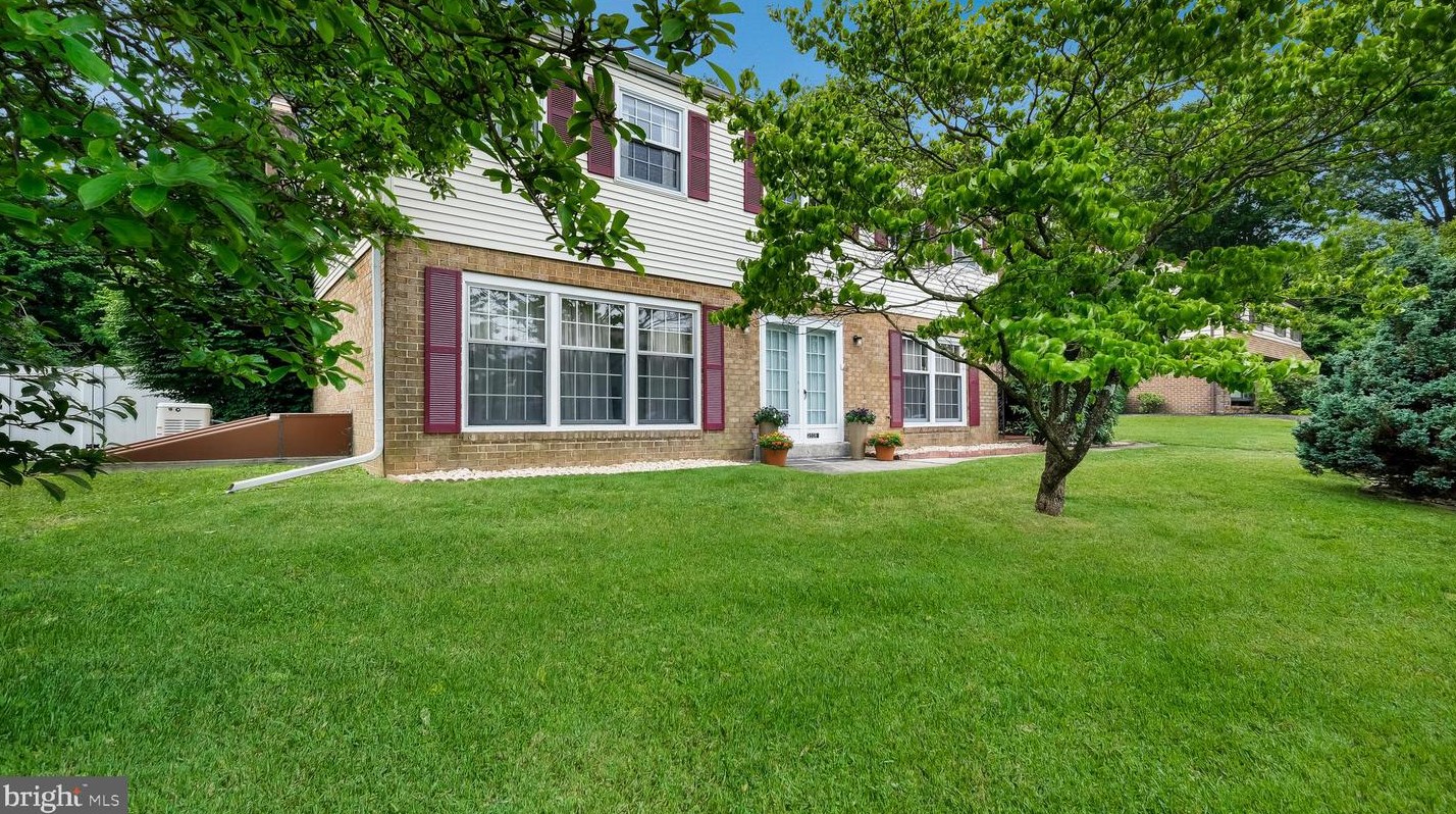2508 Kirk Dr, Huntingdon Valley, PA 19006