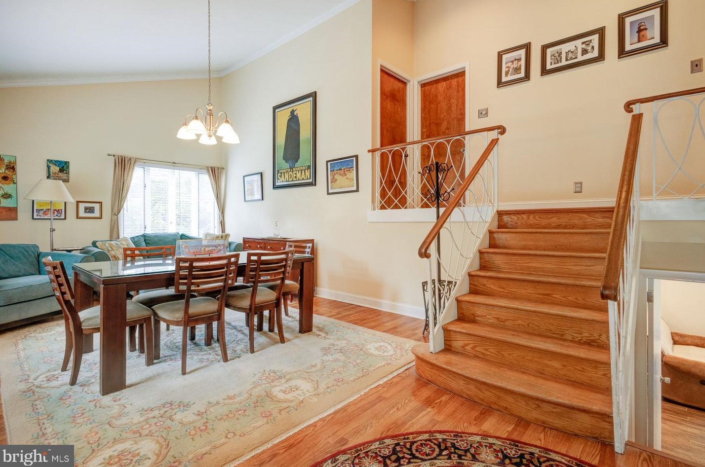 301 Poplar Rd, Flourtown, PA 19031