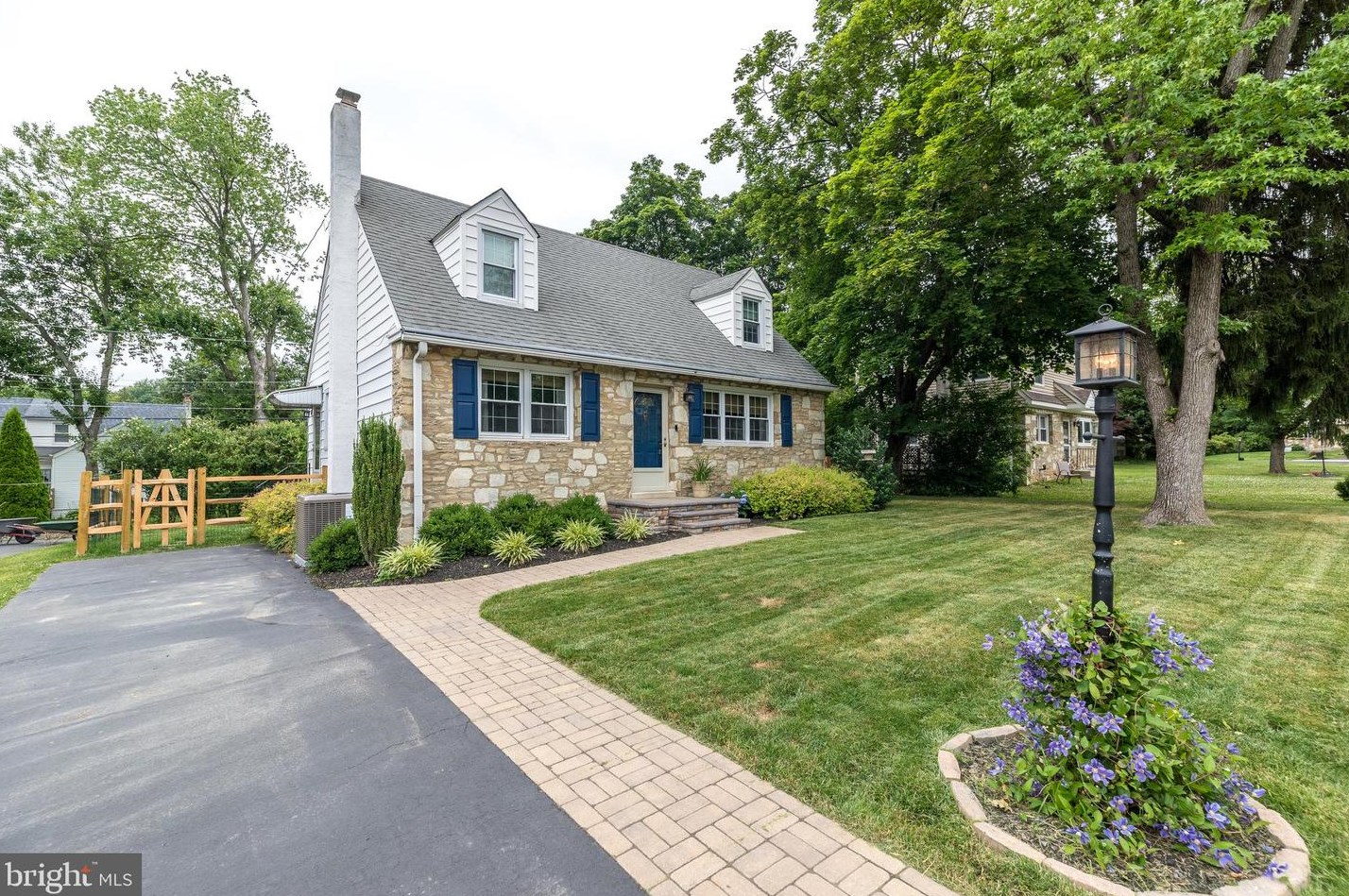 3240 Maple Rd, Huntingdon Valley, PA 19006