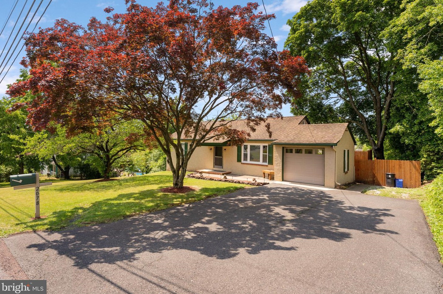 2078 Sunnyside Ave, Pottstown, PA 19464-3040