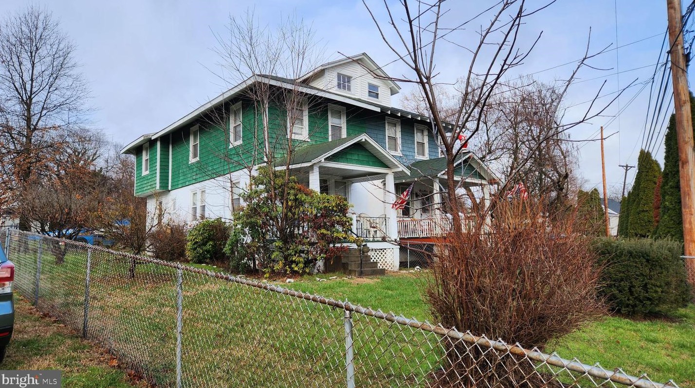 211 Sunnyside Ave, Norristown, PA 19403