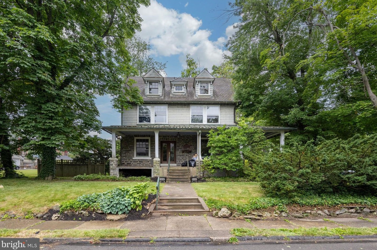 1118 Melrose Ave, Melrose Park, PA 19027