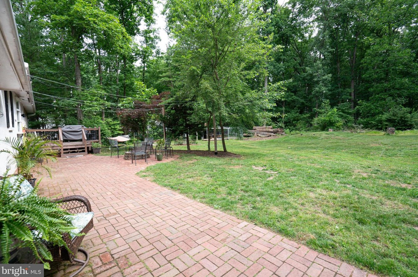 302 Shady Nook Rd, Harleysville, PA 19438