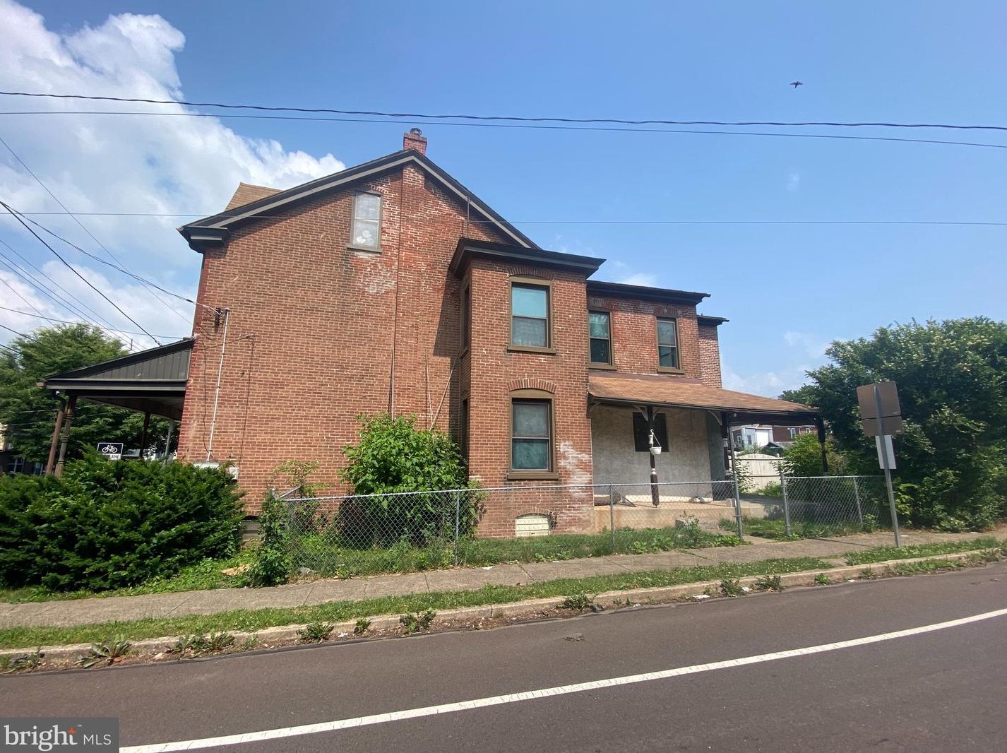 3 2nd St, Pottstown, PA 19464-5203