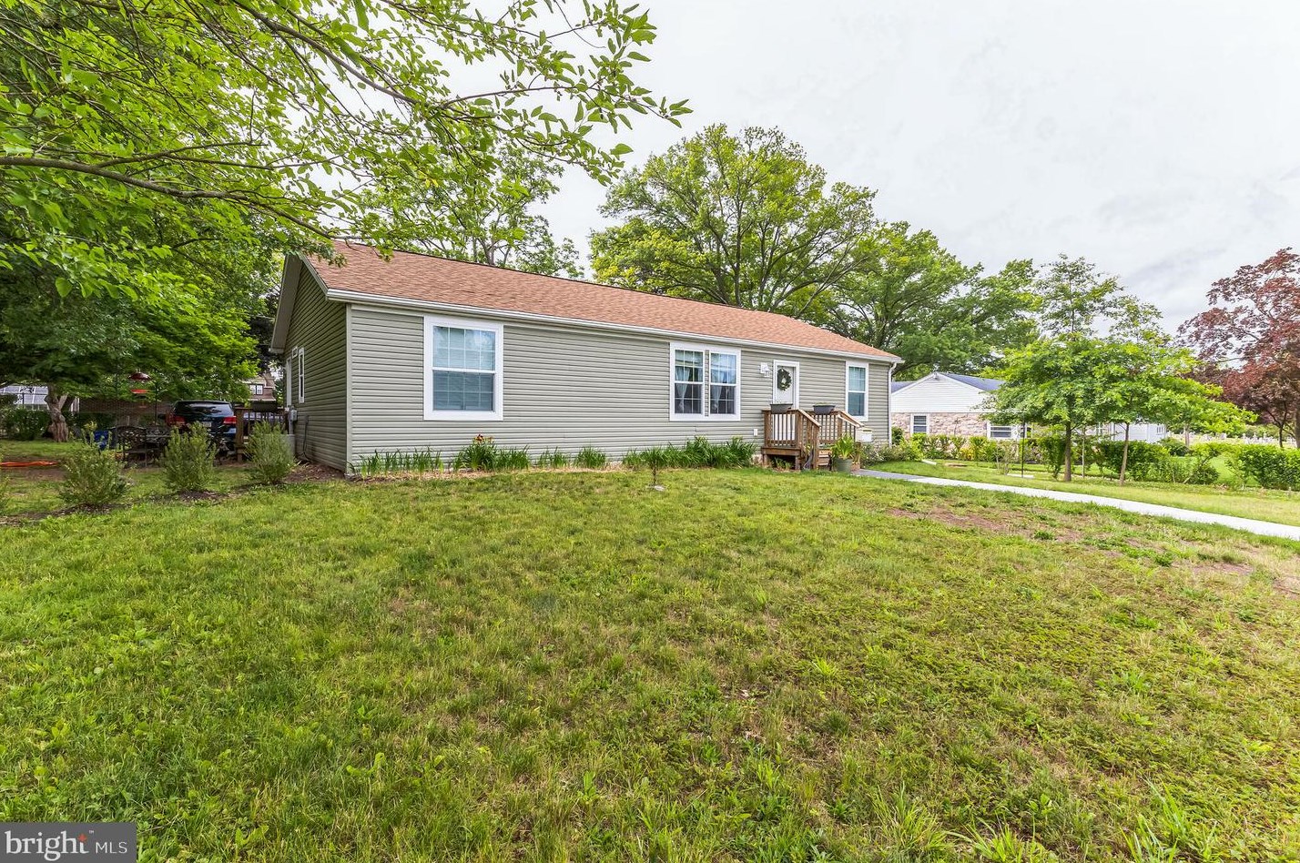 216 N Mt Vernon St, Pottstown, PA 19464