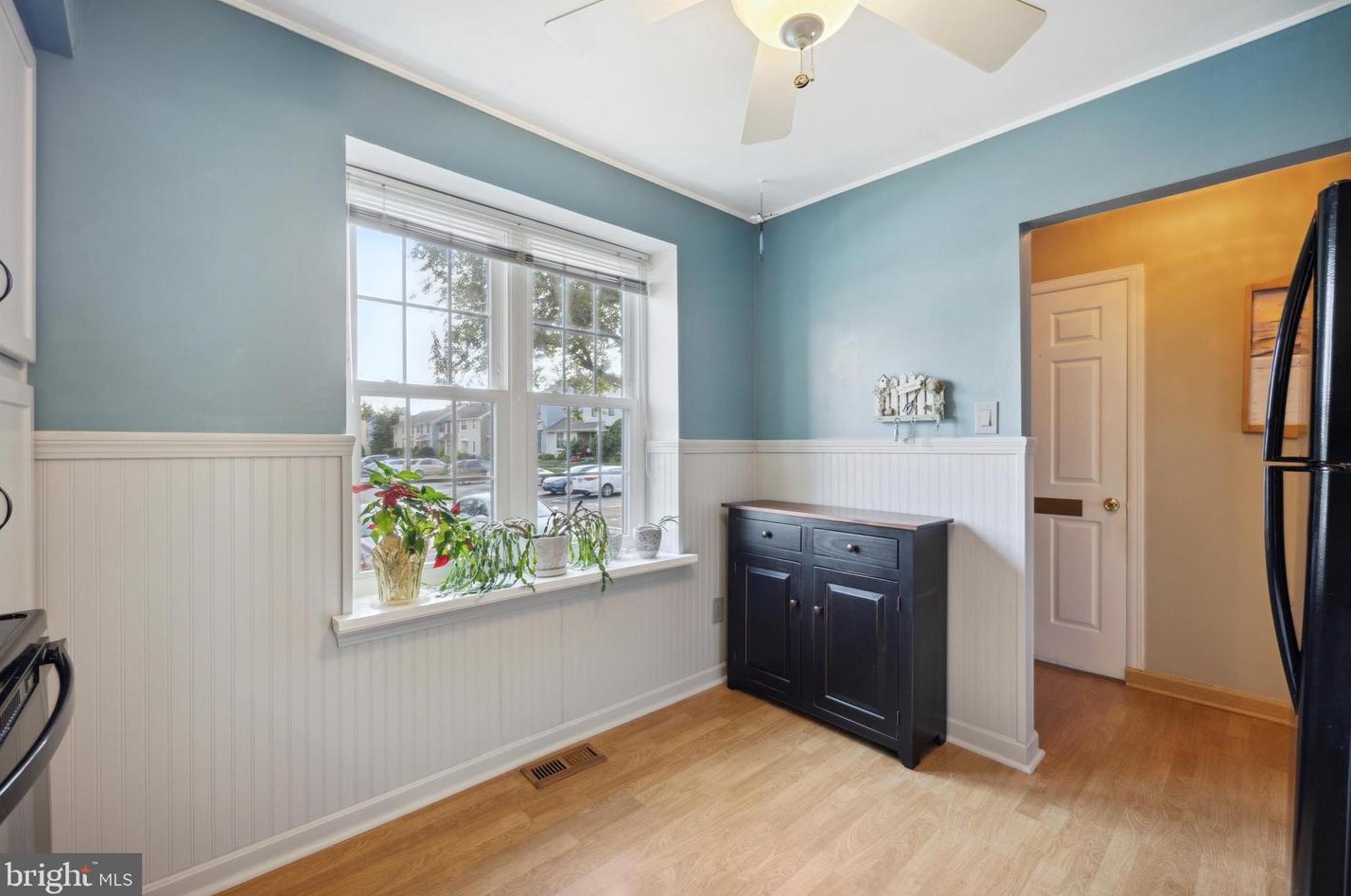 408 Livingston Ct, North Wales PA 19454-1030 exterior