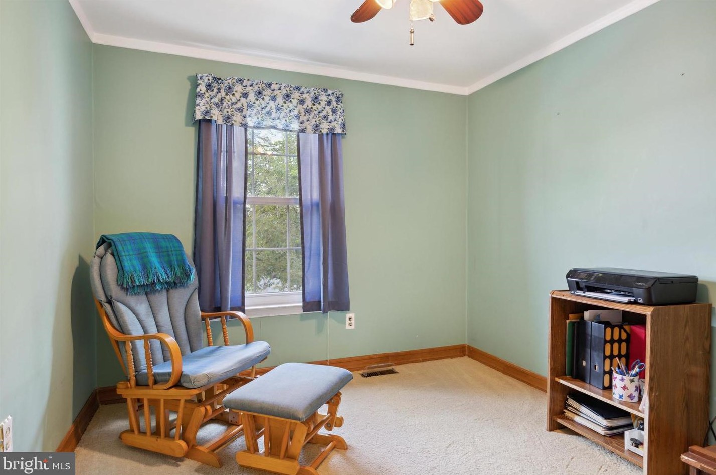 408 Livingston Ct, North Wales PA 19454-1030 exterior