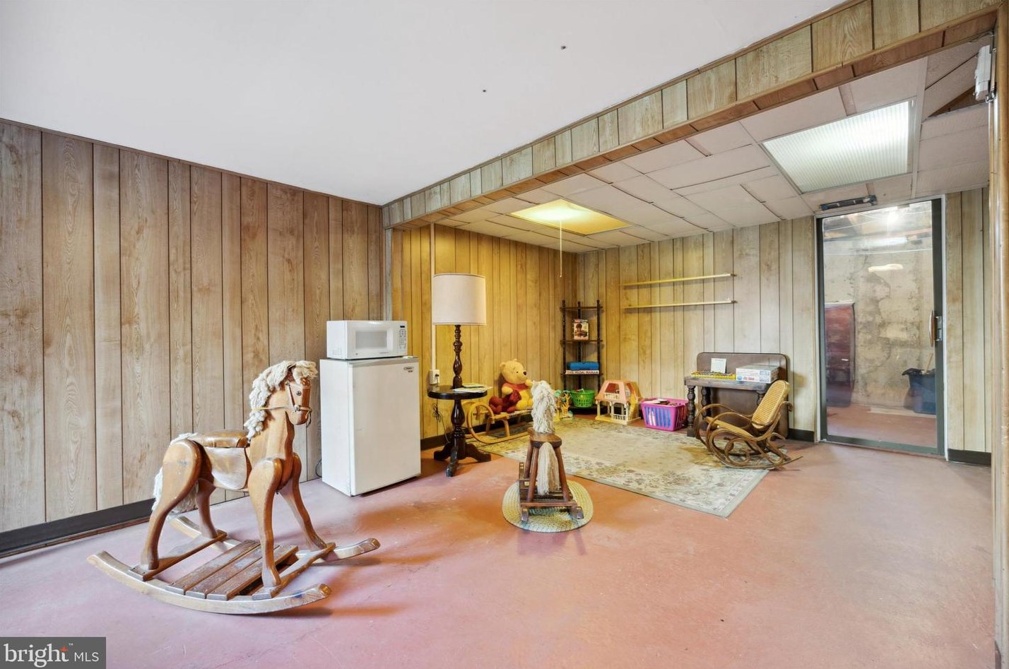 408 Livingston Ct, North Wales PA 19454-1030 exterior