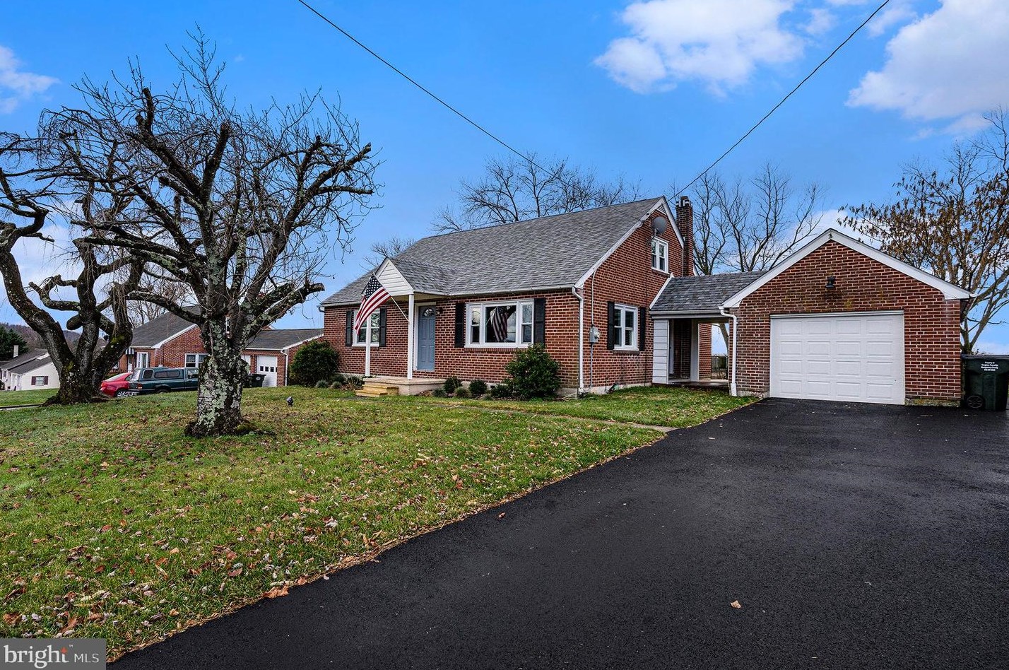342 Hoffmansville Rd, Bechtelsville, PA 19505