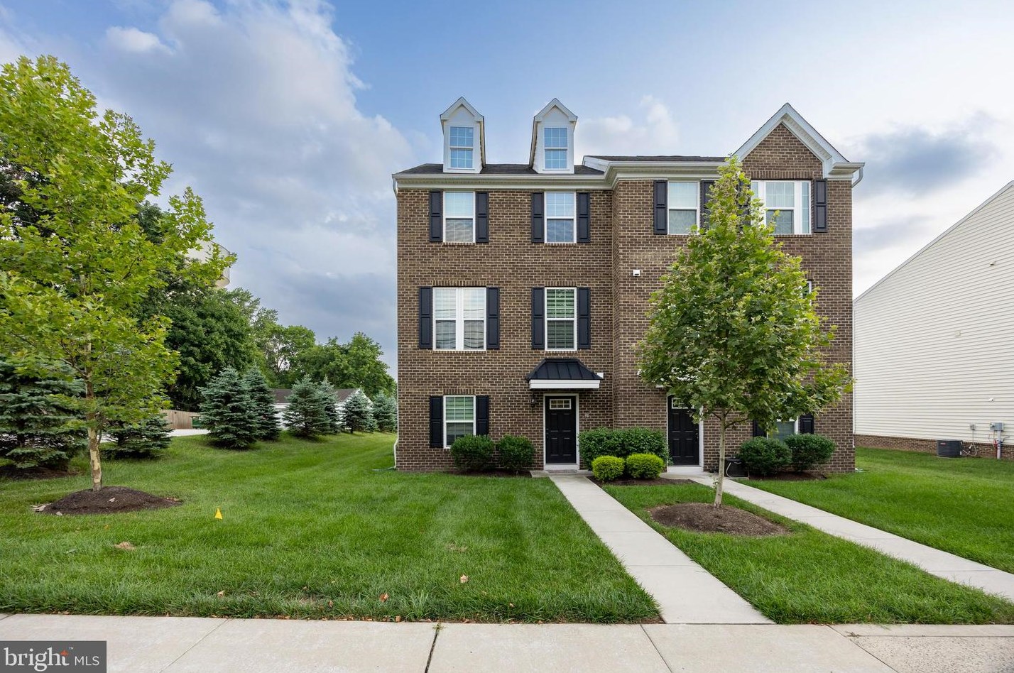 34 W Main St, Collegeville, PA 19426