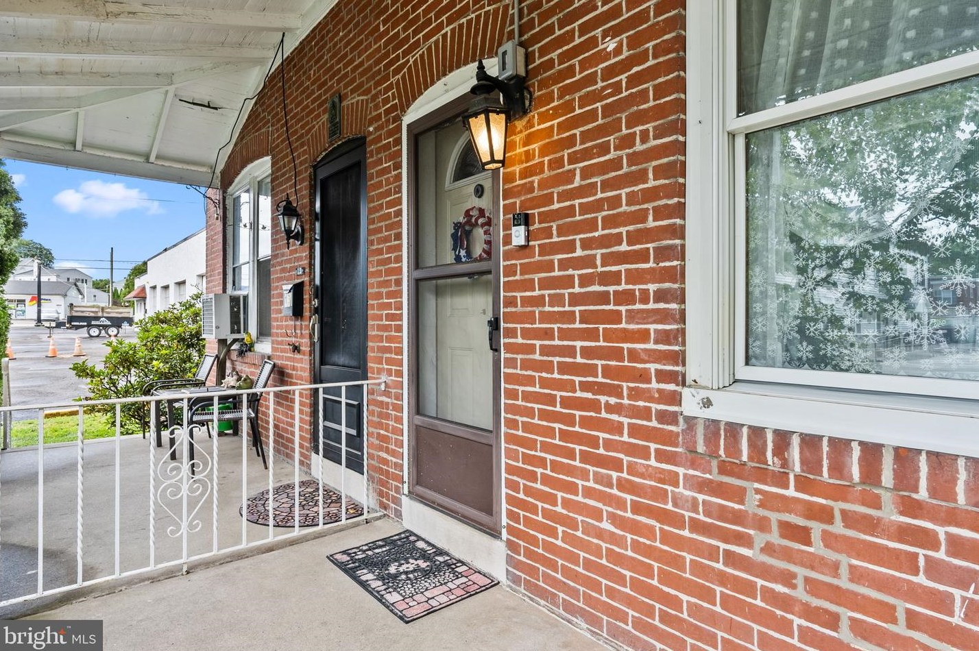 15 Penn Ave, Meadowbrook, PA 19046-4246