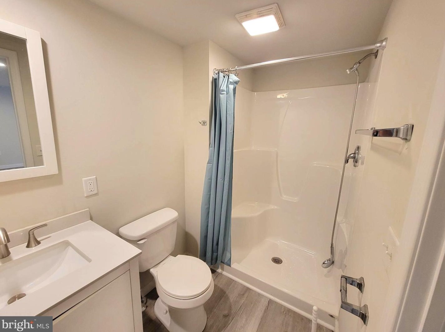 19 N Washington St #1, Pottstown, PA 19464