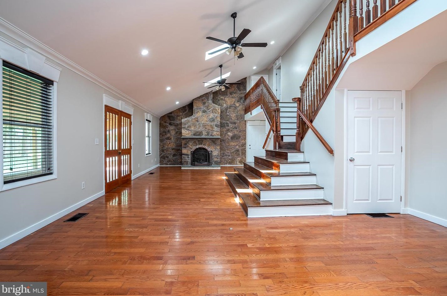 102 Weber Rd, North Wales PA  19454-2230 exterior
