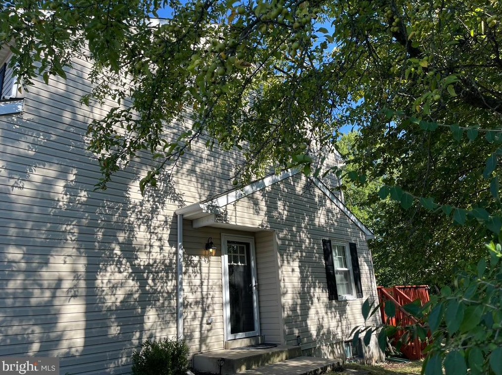 1247 Meadowview Cir, Lansdale, PA 19446