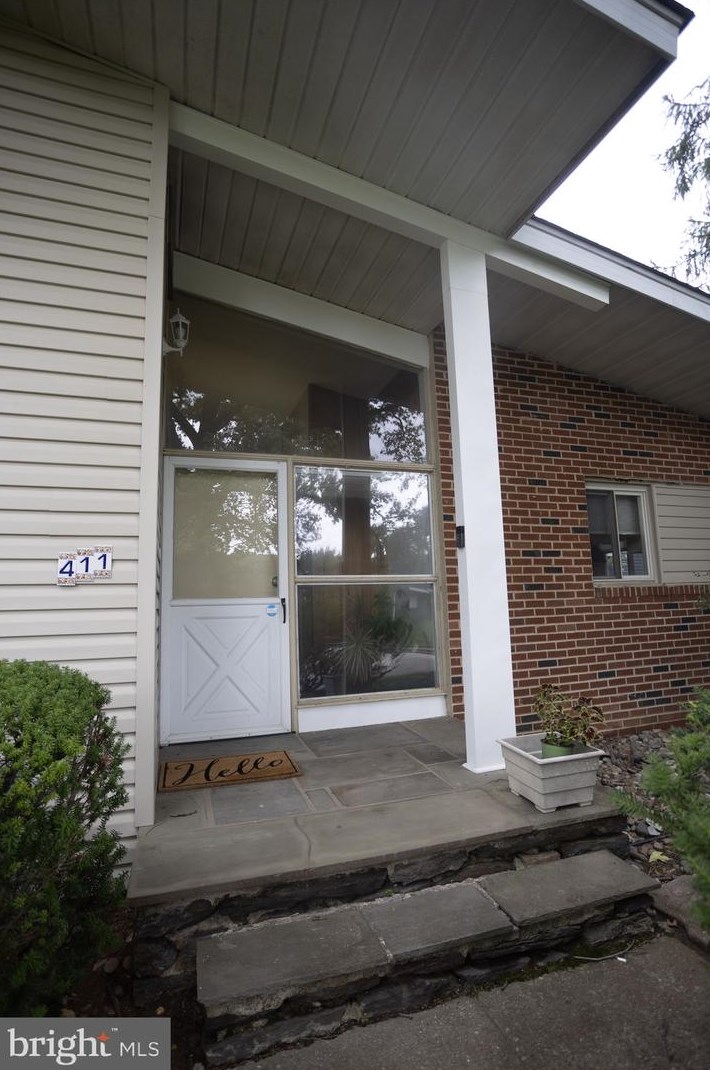 411 Atwood Rd, Ardsley, PA 19038-7005