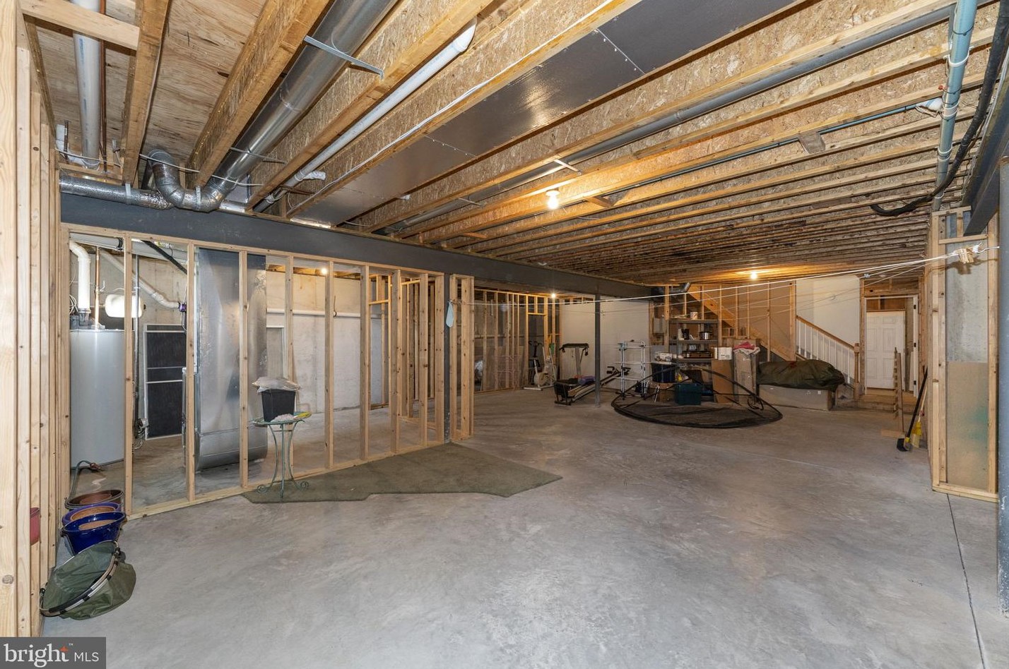 101 Gift Cir, North Wales PA 19454-1217 exterior