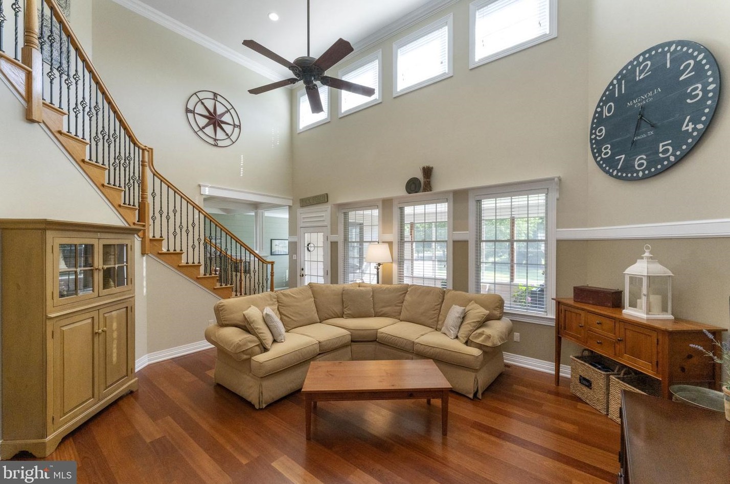 101 Gift Cir, North Wales PA 19454-1217 exterior