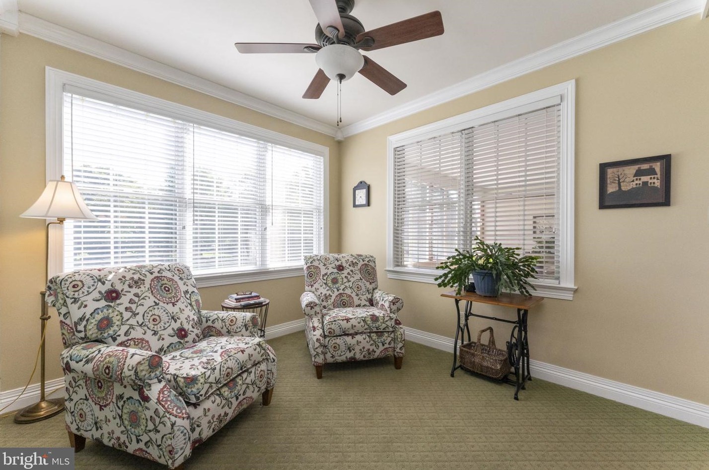 101 Gift Cir, North Wales PA 19454-1217 exterior