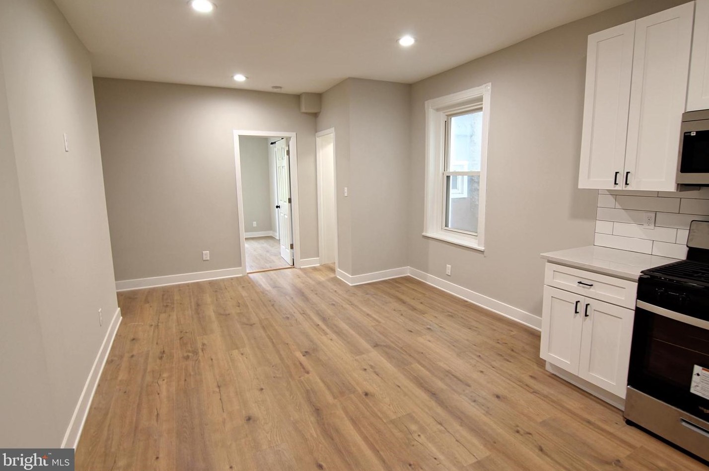 5 W 4th St #1, Norristown, PA 19405