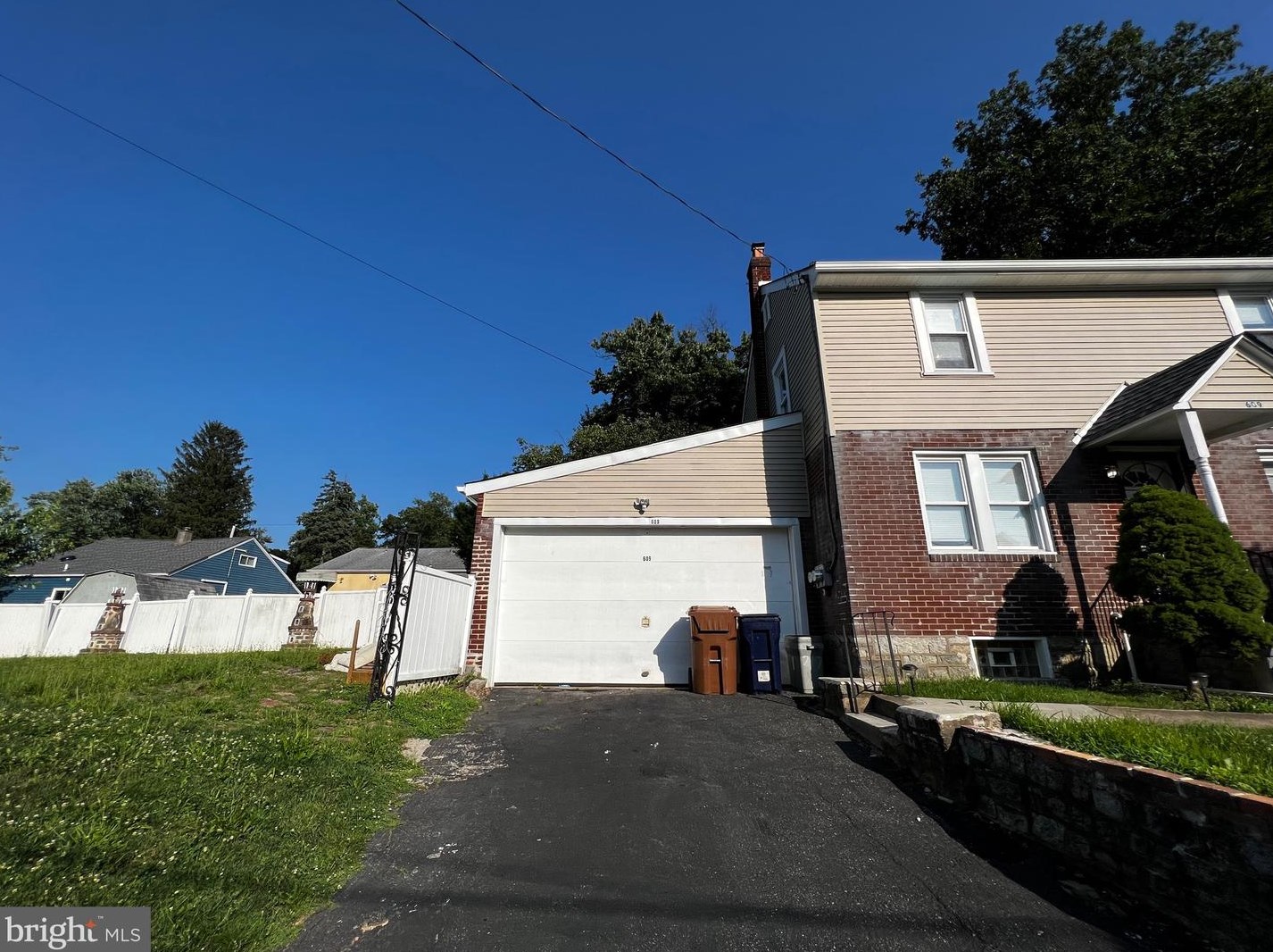 609 N Hills Ave, Ardsley, PA 19038
