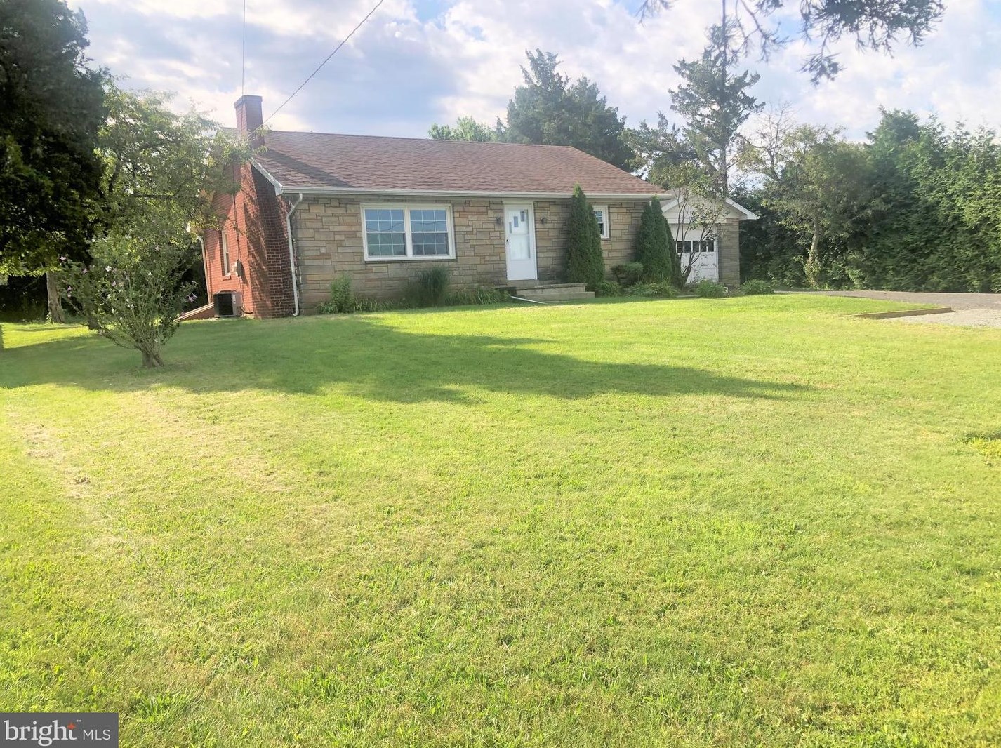2060 Bridge Rd, Collegeville, PA 19473