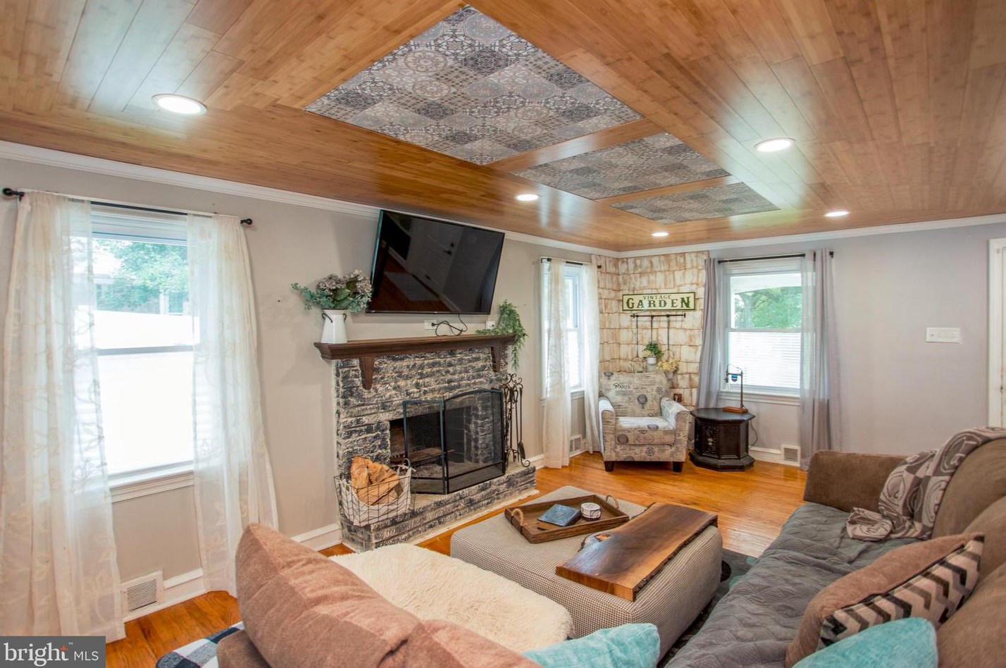 540 Baeder Rd, Meadowbrook PA  19046-1554 exterior